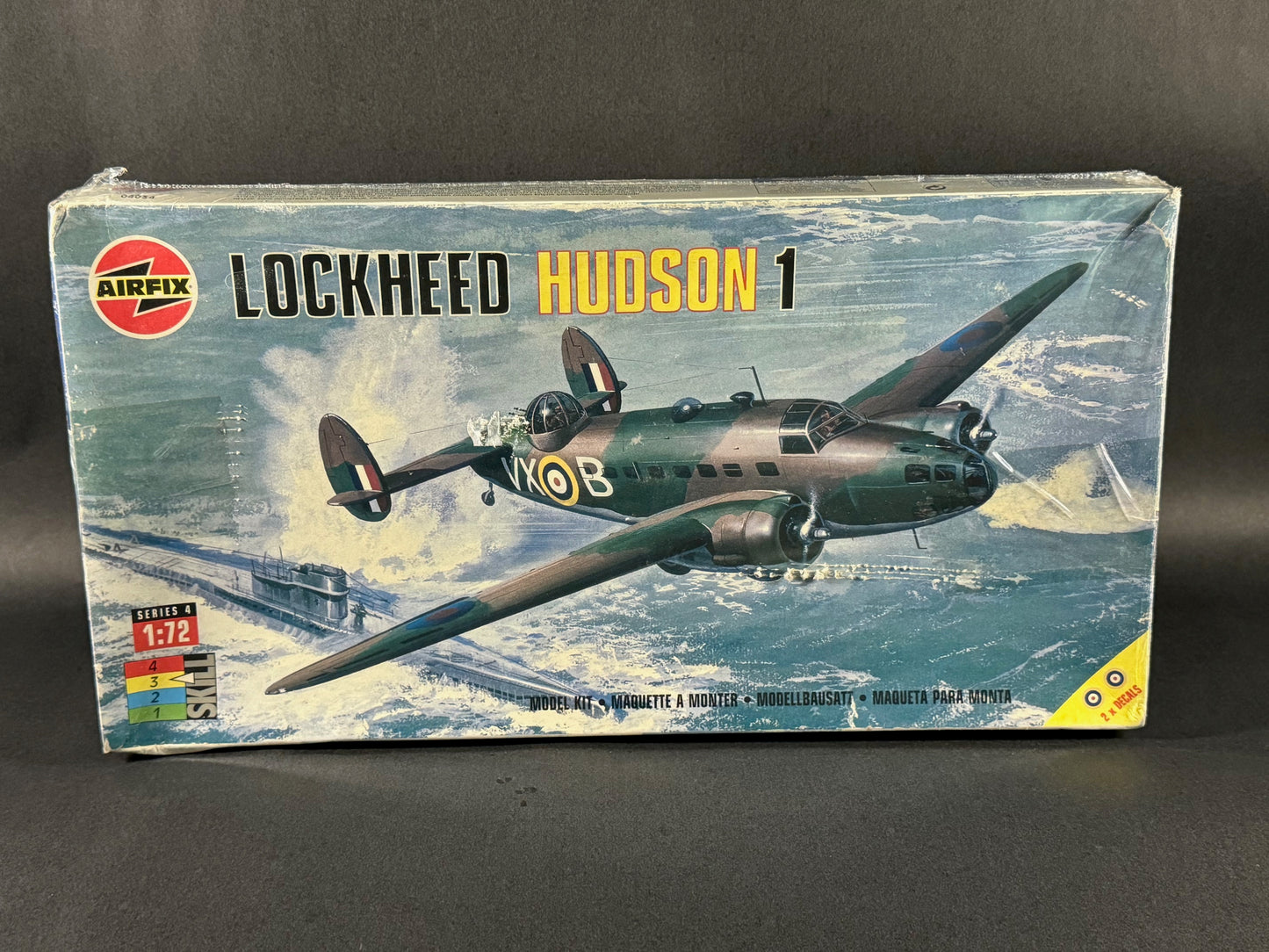 Airfix Model Kit 04034 1:72 Lockheed Hudson 1