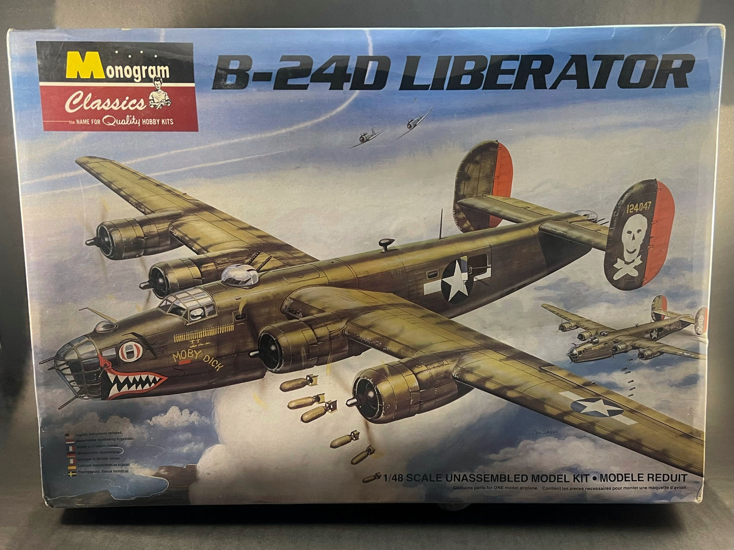 1983 Monogram Model Kit 5604 1:48 Scale B-24D Liberator
