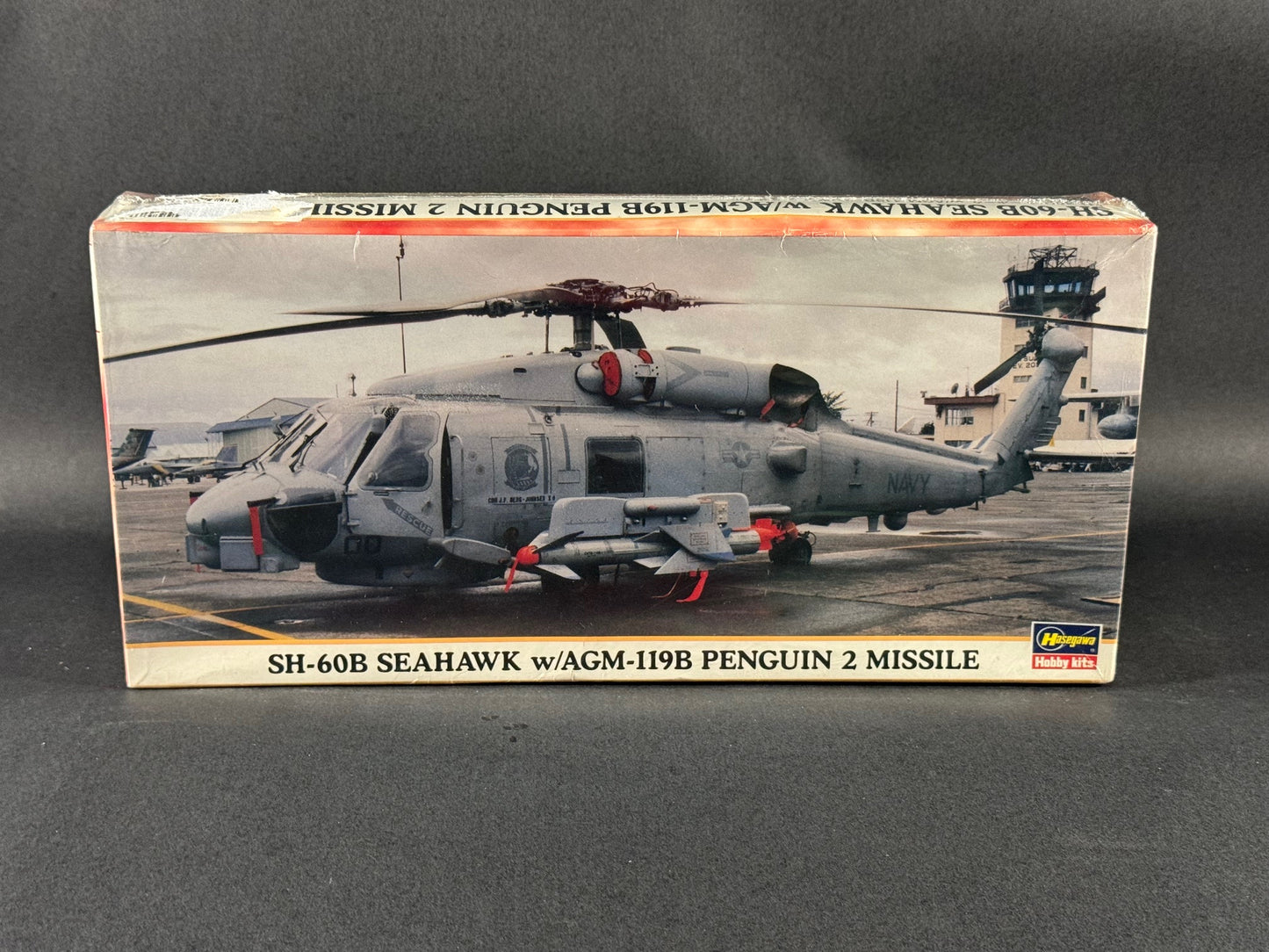 Hasegawa Model Kit 00042 1:72 Scale SH-60B Seahawk w/AGM-119B Penguin 2 Missile