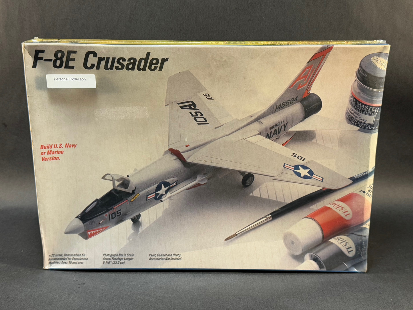 1985 Testors Model Kit 413 1:72 Scale Vought F-8E Crusader