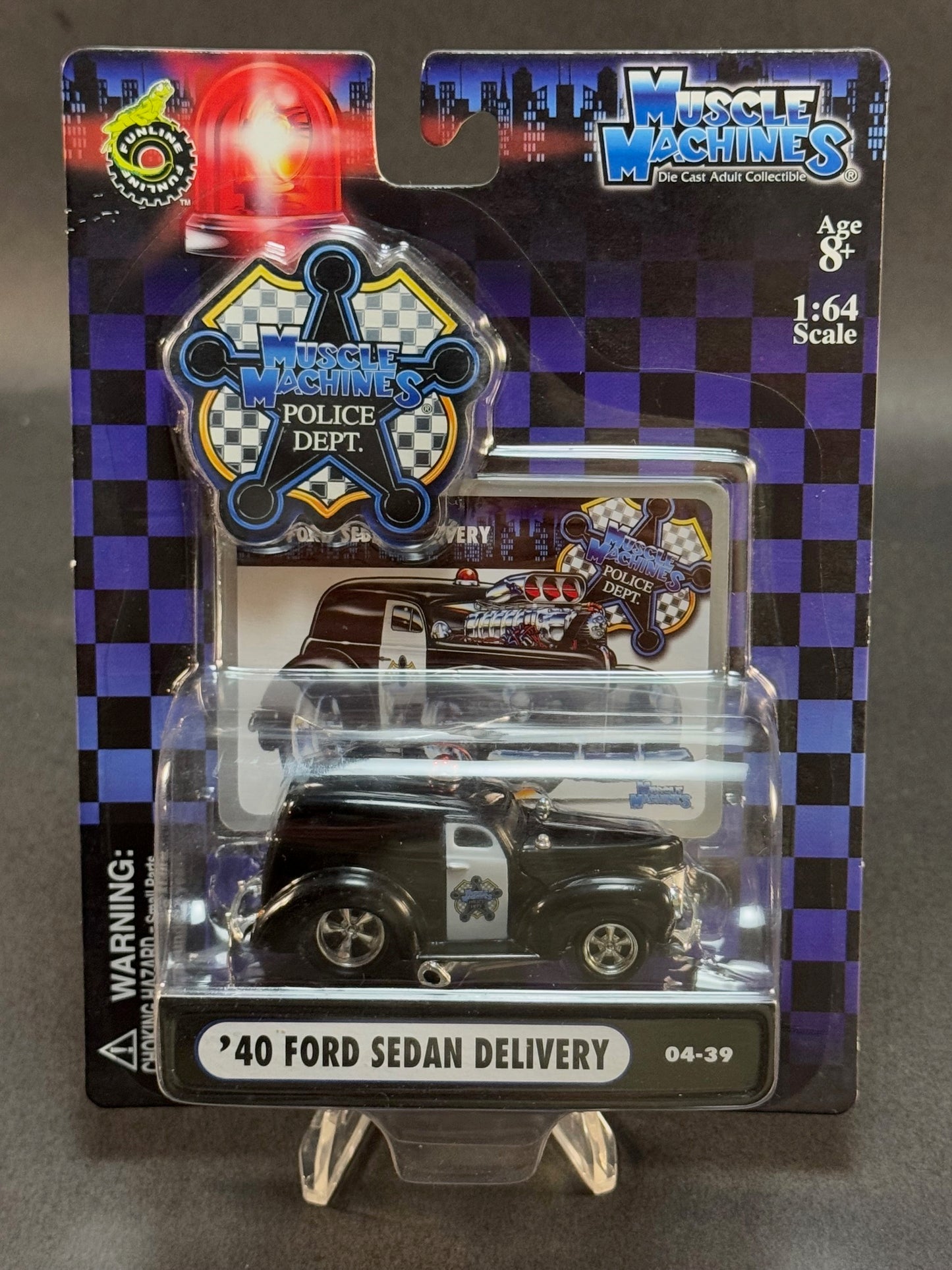 2004 Muscle Machines Police Dept. 04-39 '40 Ford Sedan Delivery, Black and White
