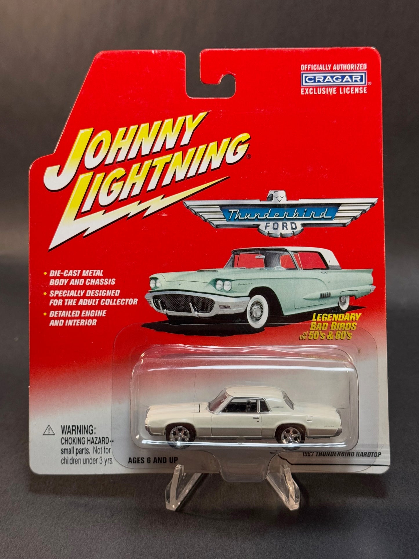 2002 Johnny Lightning Ford Thunderbird Series 1967 Thunderbird Hardtop, White