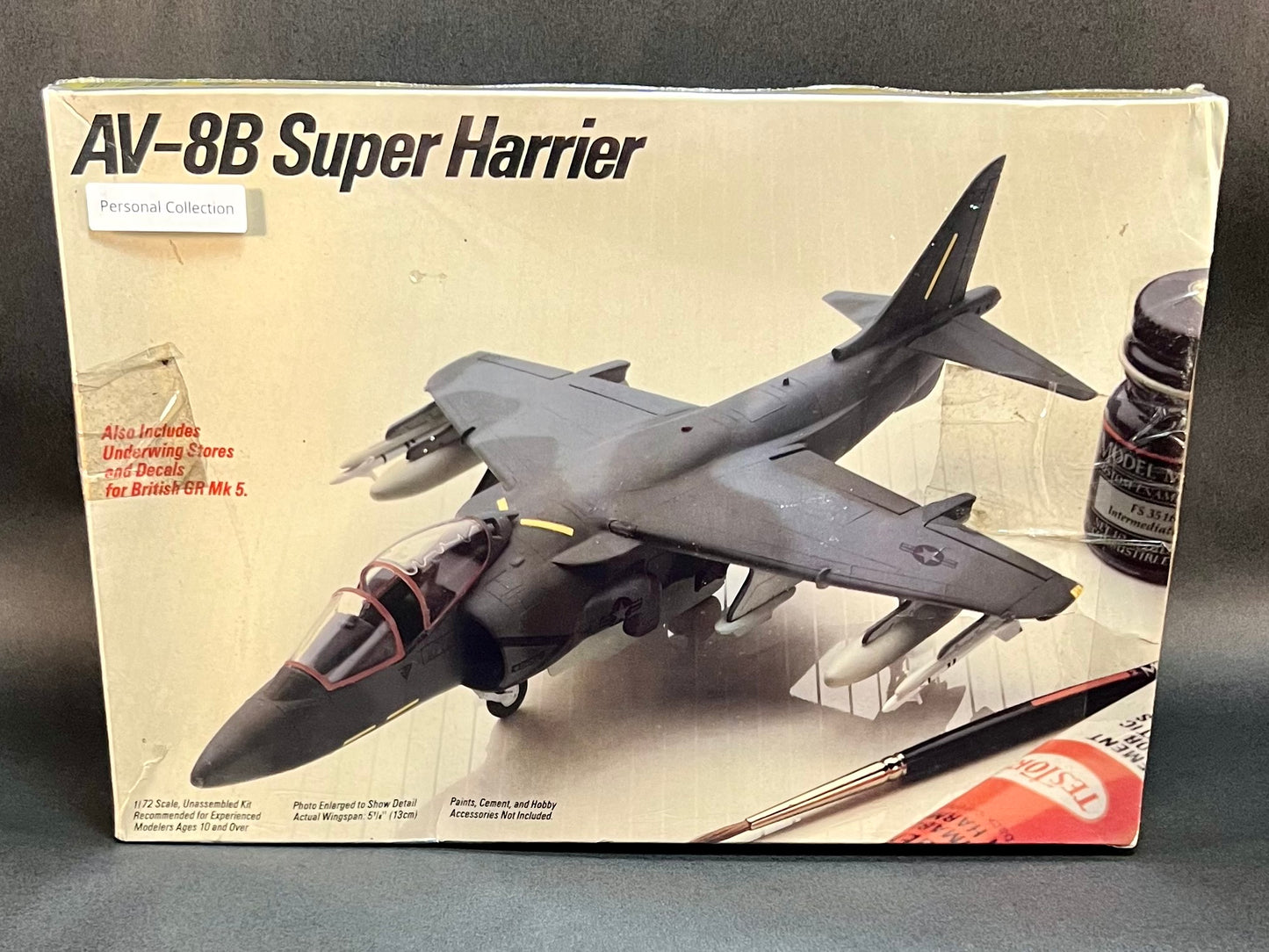1984 Italeri Testors Model Kit 688 1:72 Scale AV-8B Super Harrier