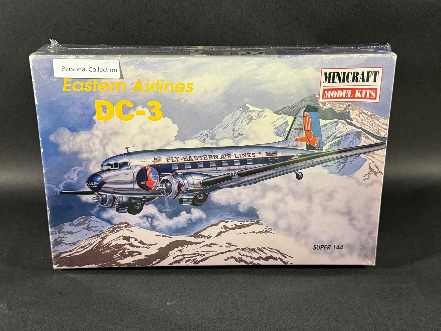 MiniCraft Model Kit 14477 1:144 Scale Eastern Airlines DC-3