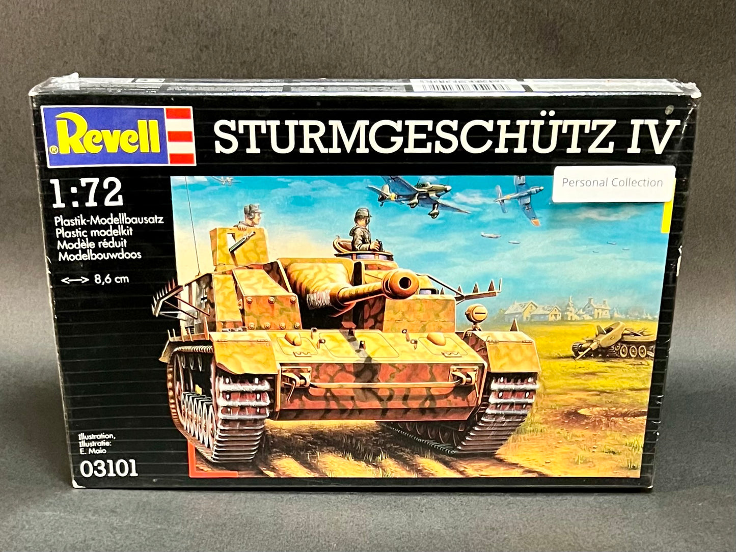 1995 Revell Model Kit 03101 1:72 Scale Sturmgeschutz IV