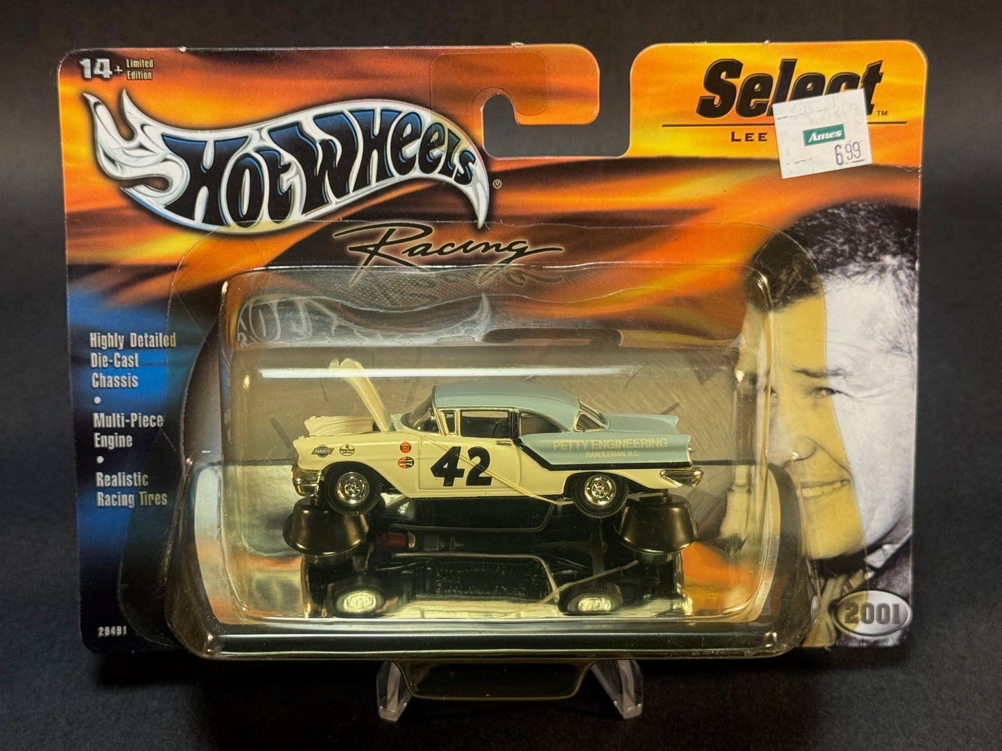 2000 Hot Wheels Racing Select 2001 NASCAR #42 Lee Petty 1957 Olds Sedan, Blue and White