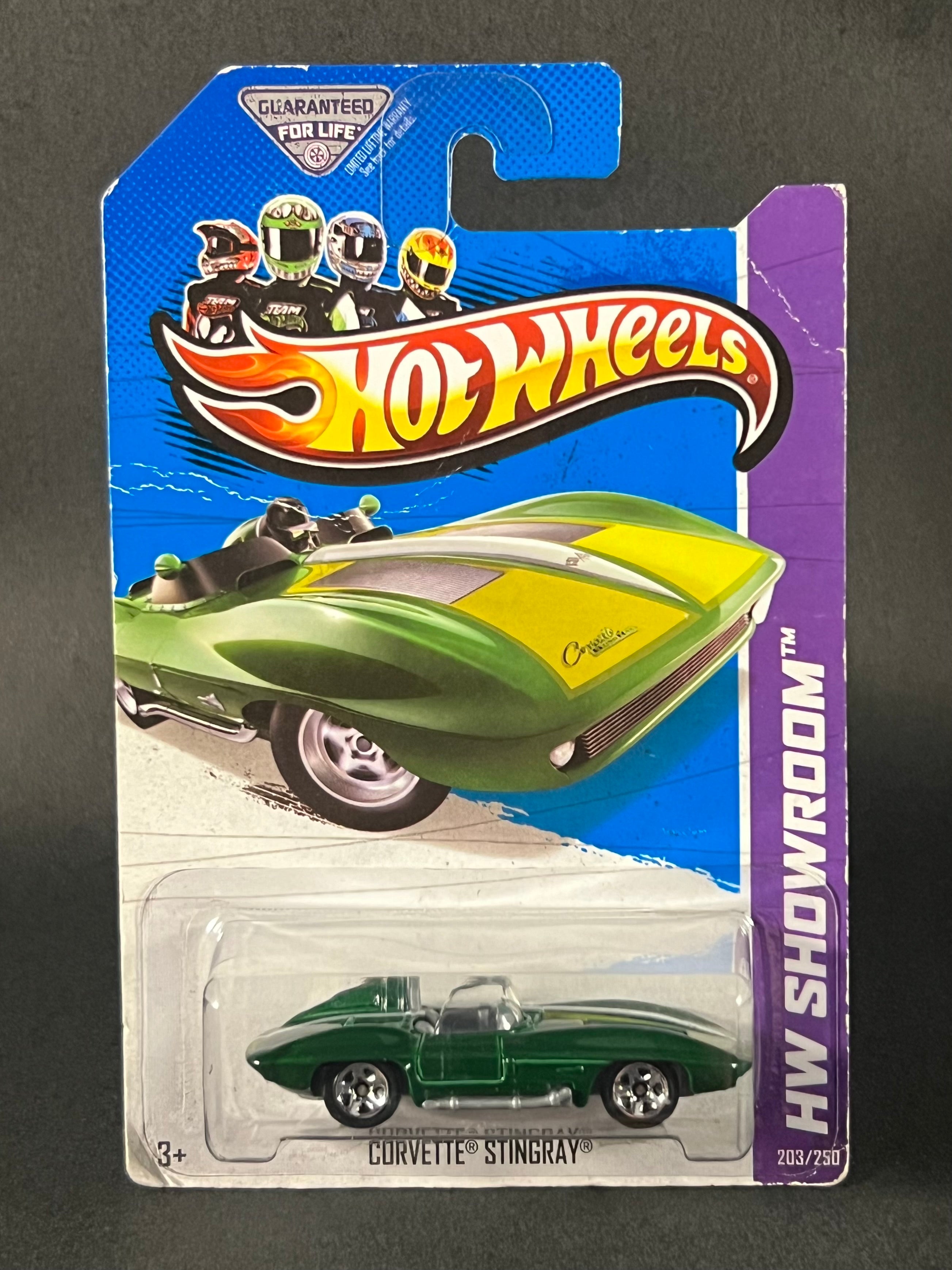Hot Wheels Corvette Stingray #450 – Weißer Druckguss-Maßstab 1:64, Etwa 7,6 Cm, Auf Blauer Sammelkarte – 1996er Chevy-Modell Für Sammler Und Fans