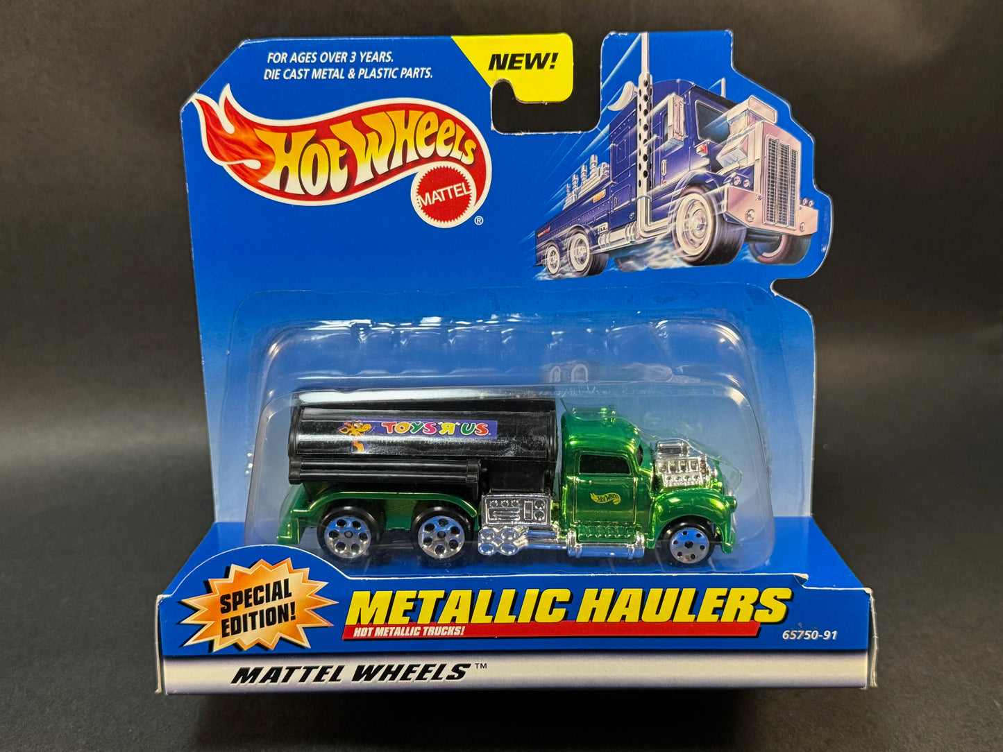 1997 Hot Wheels Metallic Haulers Special Edition Toys R Us, Green and Black