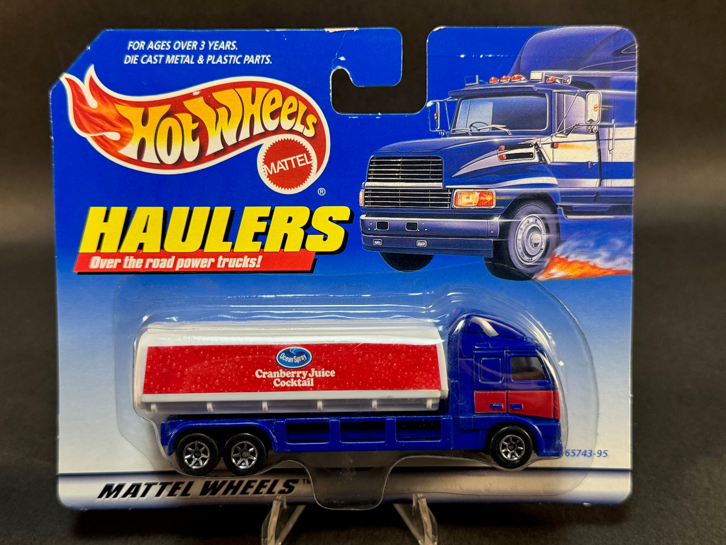 1998 Hot Wheels Haulers Ocean Spray Cranberry Tanker Truck, Blue and White