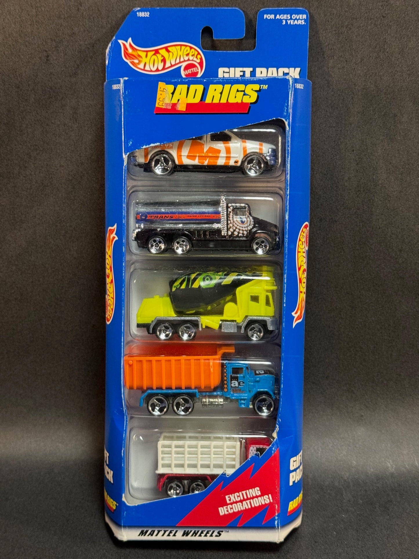 Vintage 1997 Hot Wheels 5 Car Gift Pack Rad Rigs