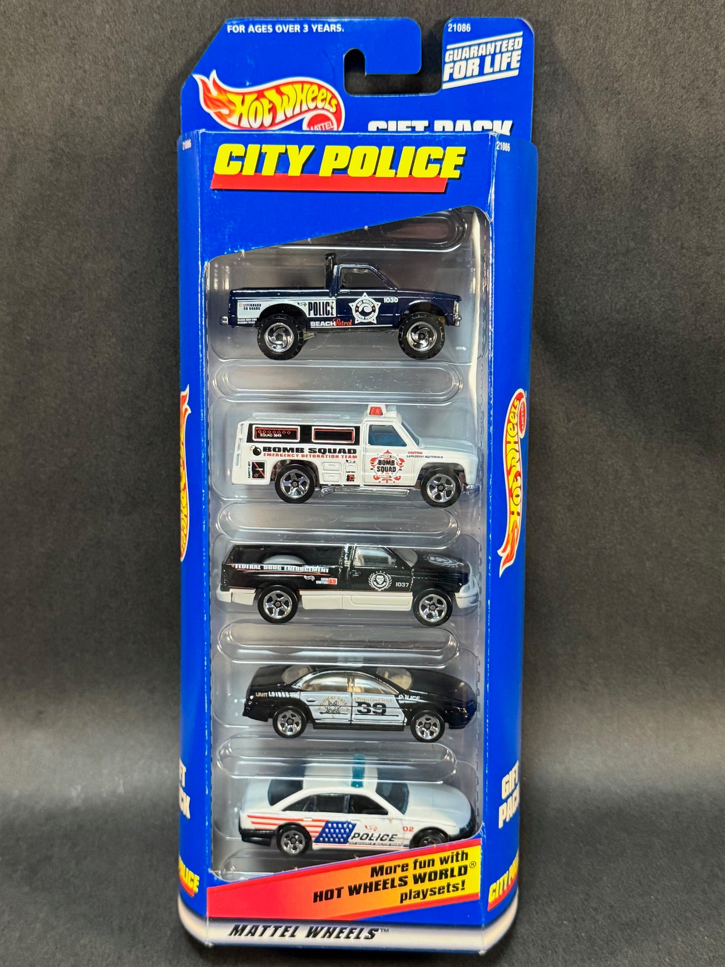 1998 Hot Wheels 5 Car Gift Pack City Police