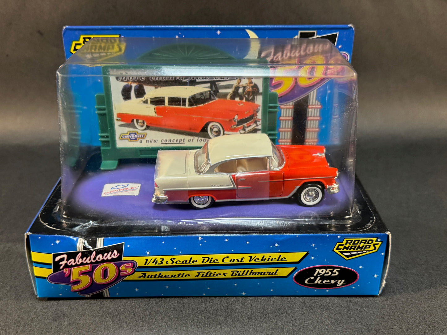 1997 Road Champs Fabulous 50's 1955 Chevy Bel Air, Red and White