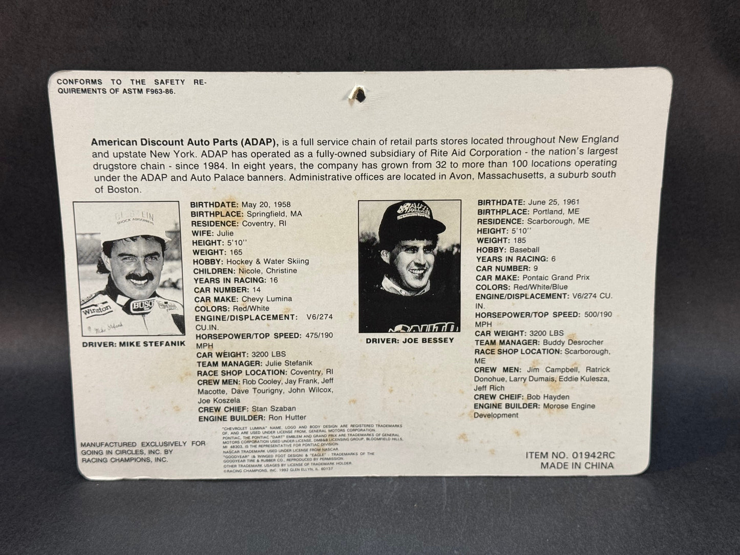 1992 Racing Champions NASCAR Auto Palace Limited Edition 2 Car Set