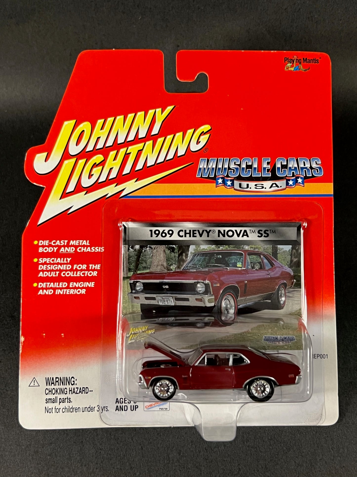 2000 Johnny Lightning Muscle Cars USA 1969 Chevy Nova SS, Red