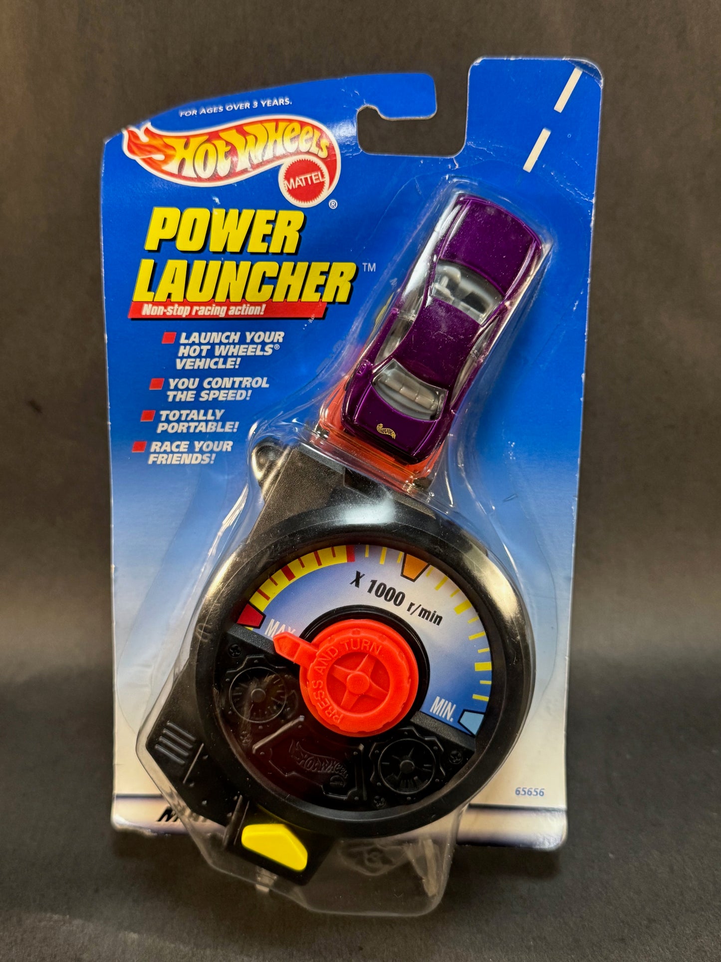 1998 Hot Wheels Power Launcher Belt Clip with Purple Sedan