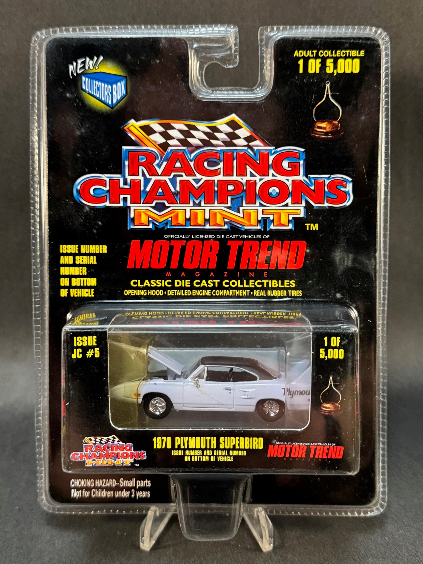 1998 Racing Champions MINT Motor Trend Issue JC #5 1970 Plymouth Superbird, White