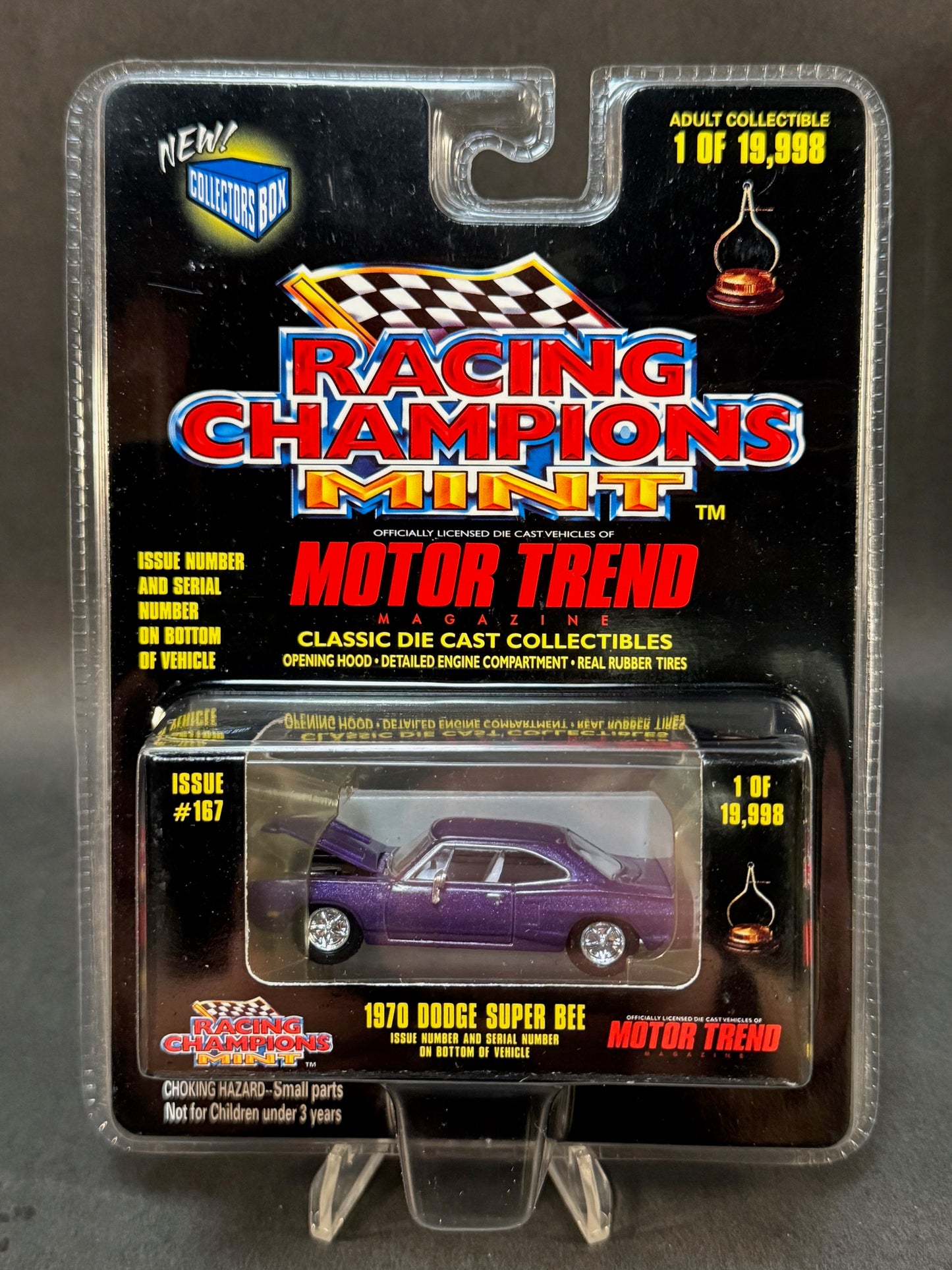 1998 Racing Champions MINT Motor Trend Issue #167 1970 Dodge Super Bee, Purple