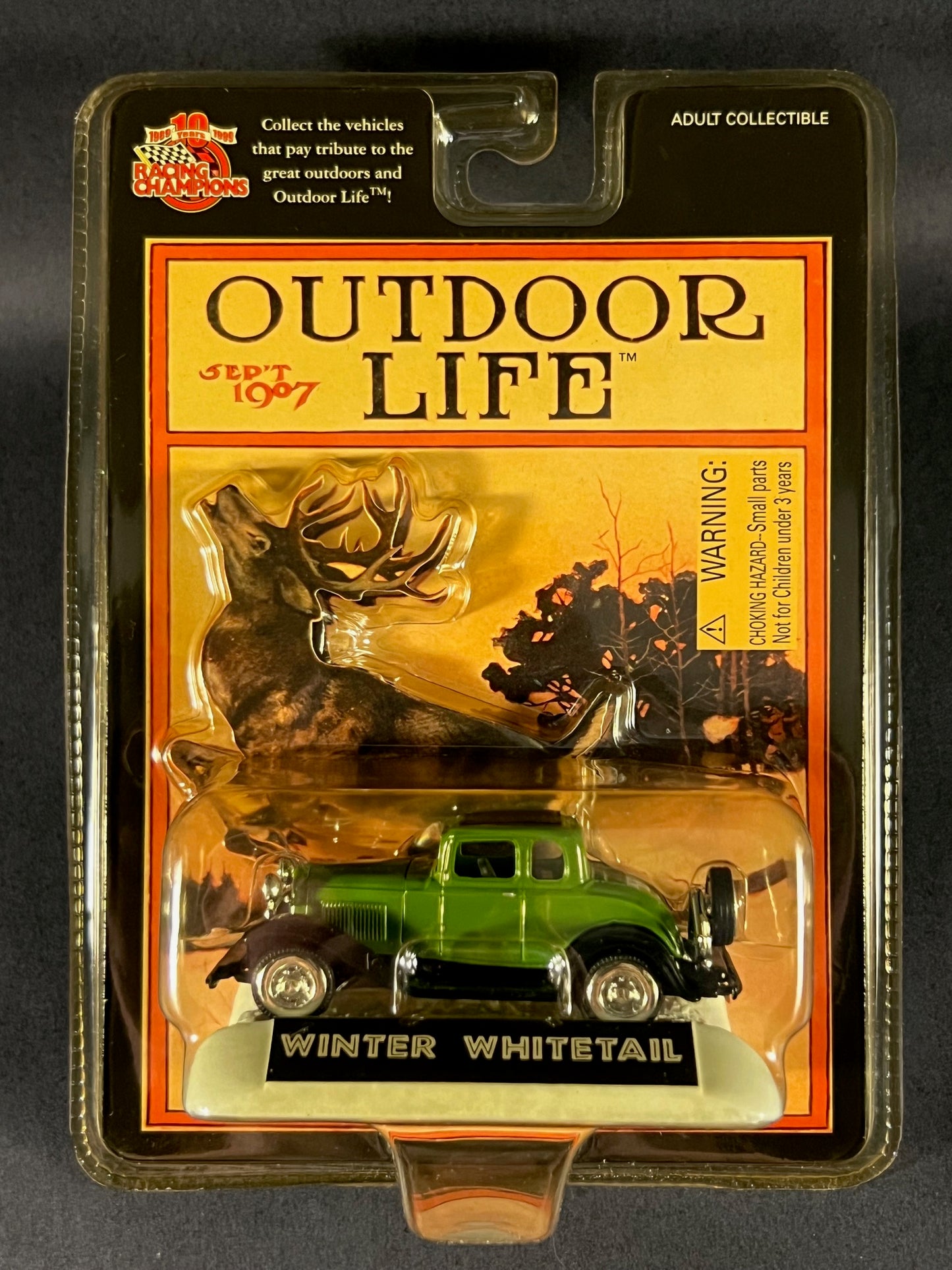 1999 Racing Champions Outdoor Life Issue #13 Winter Whitetail, Green