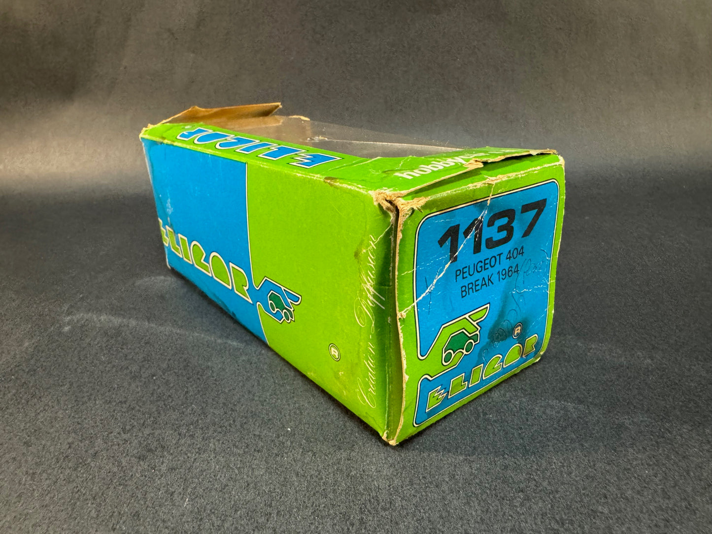 1976 Eligor 1137 1964 Peugeot 404 Break, Yellow