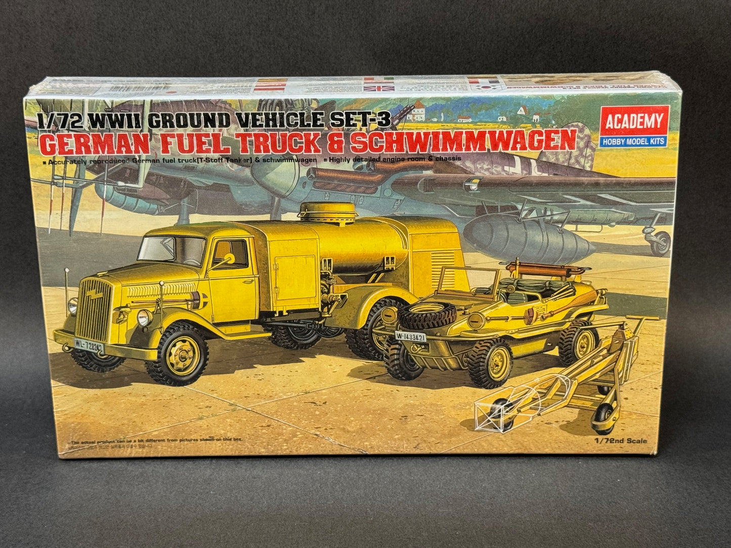 2005 Academy Model Kit 13401 1:72 Scale WWII Ground Vehicle Set 3 German Fuel Truck & Schwimmwagen