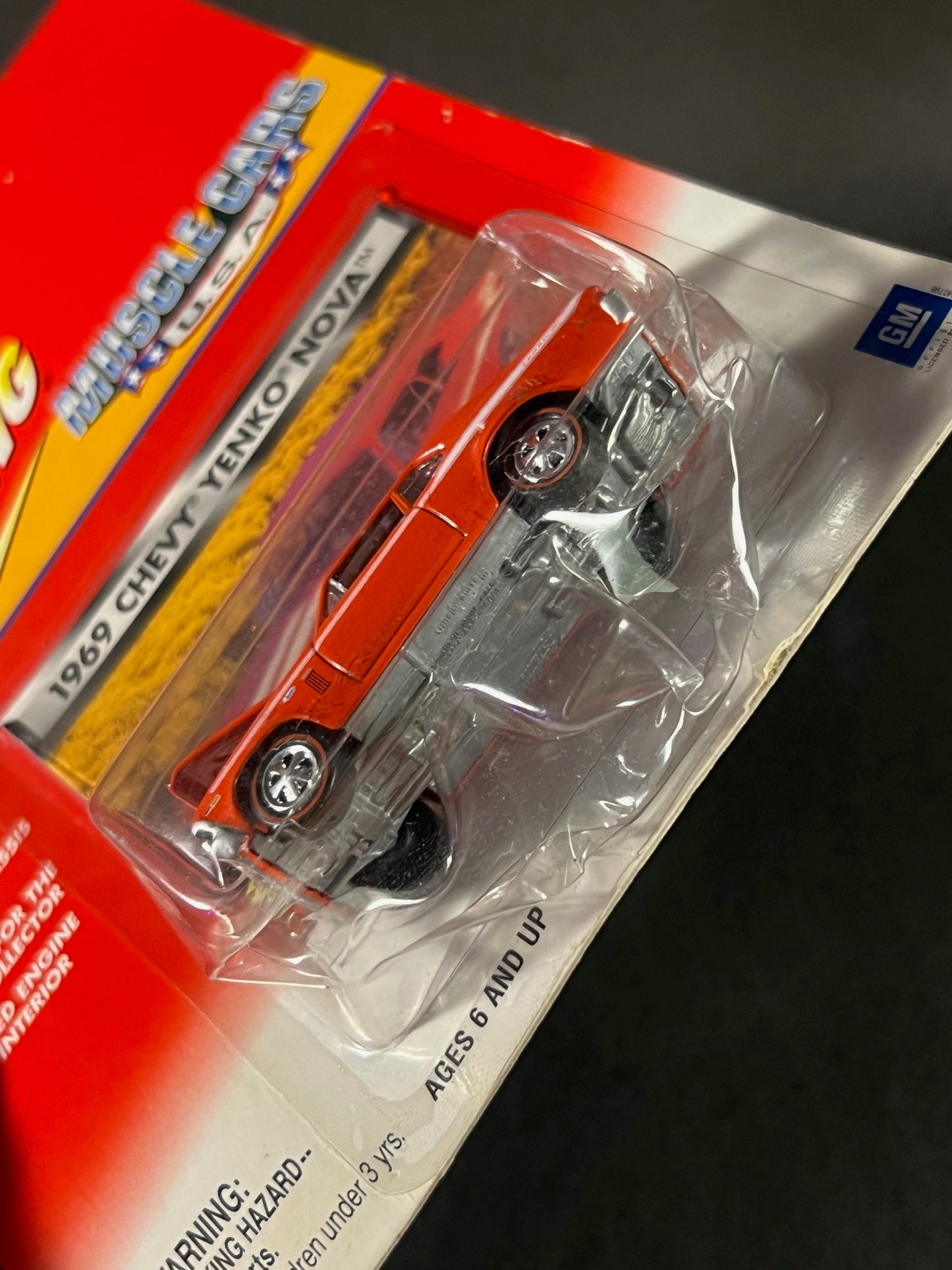 2001 Johnny Lightning Muscle Cars USA 1969 Chevy Yenko Nova, Red