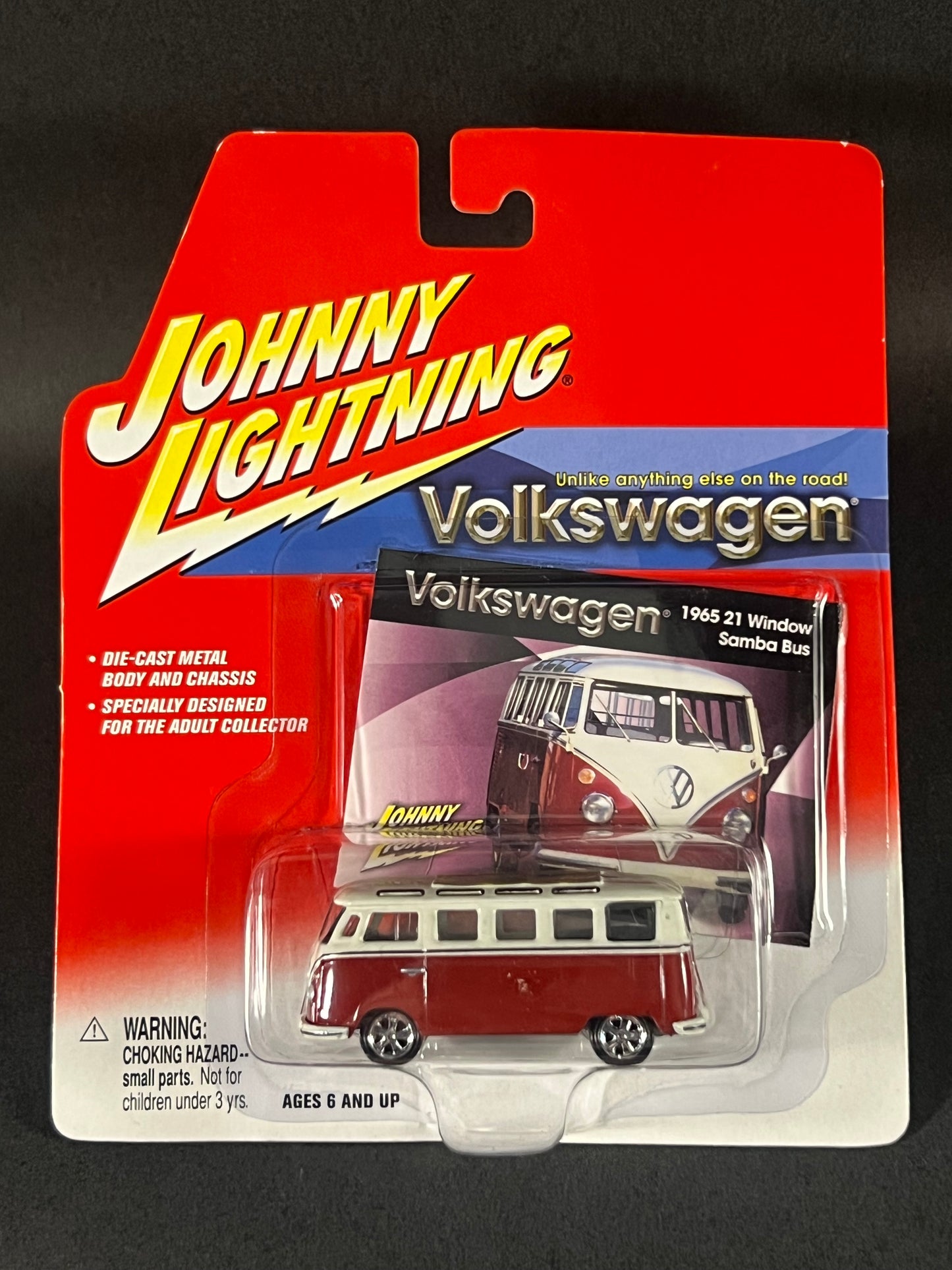 2002 Johnny Lightning Volkswagen Series 1965 21 Window Samba Bus, Red