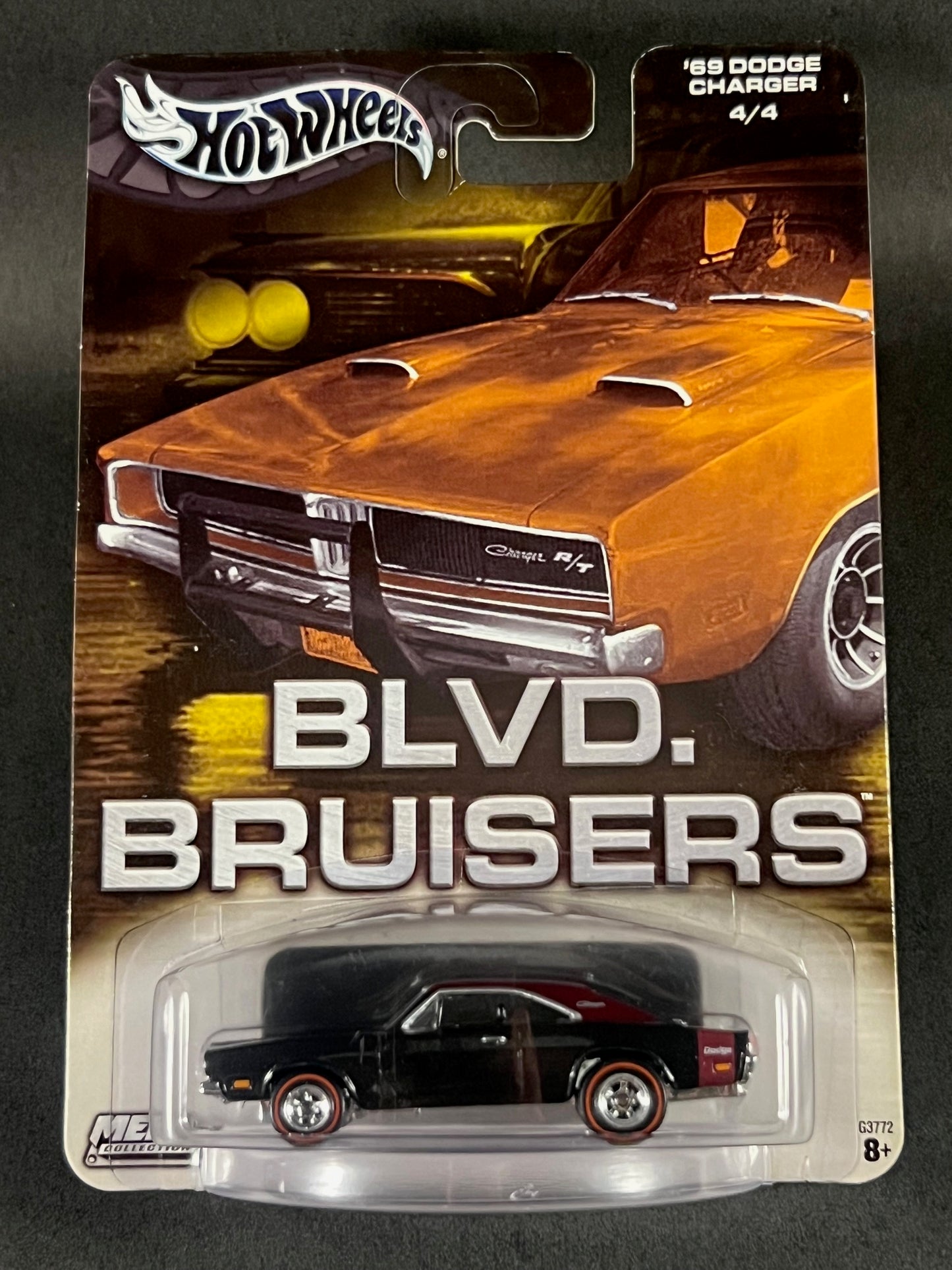 Hot Wheels 2003 Blvd. Bruisers #4 '69 Dodge Charger, Black