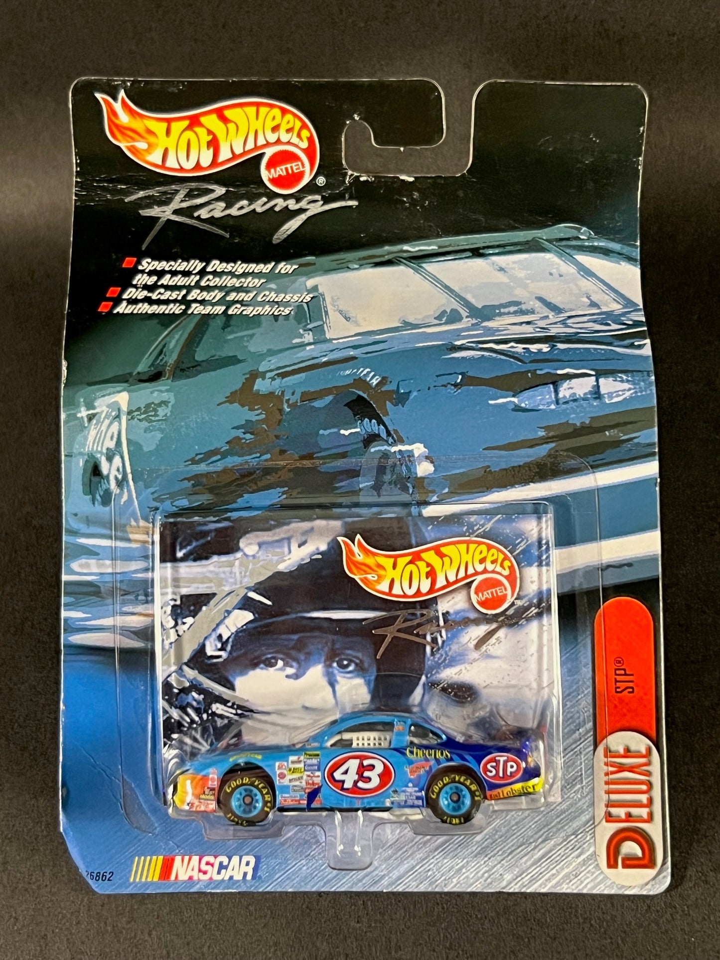 1999 Hot Wheels NASCAR Racing Deluxe Series 43 STP, Blue *Rough Card