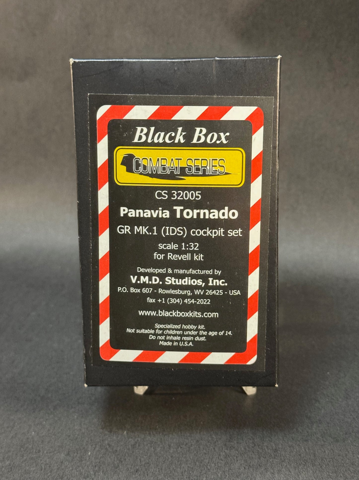 2003 Black Box Combat Series 32005 1:32 Scale Panavia Tornado GR MK.1 (IDS) Cockpit Set