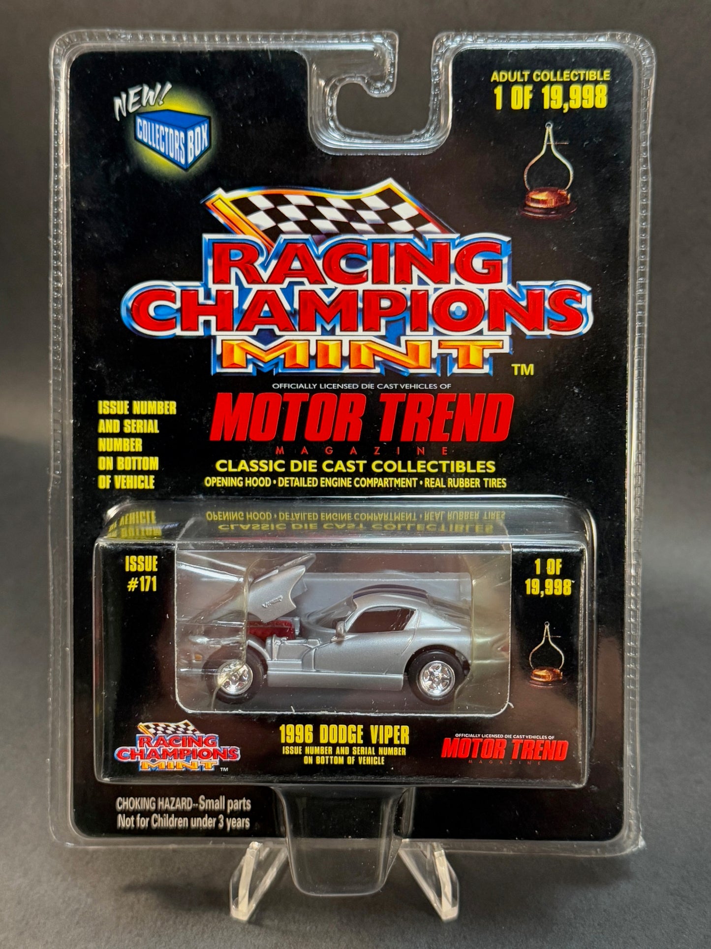 1998 Racing Champions MINT Motor Trend #171 1996 Dodge Viper, Silver