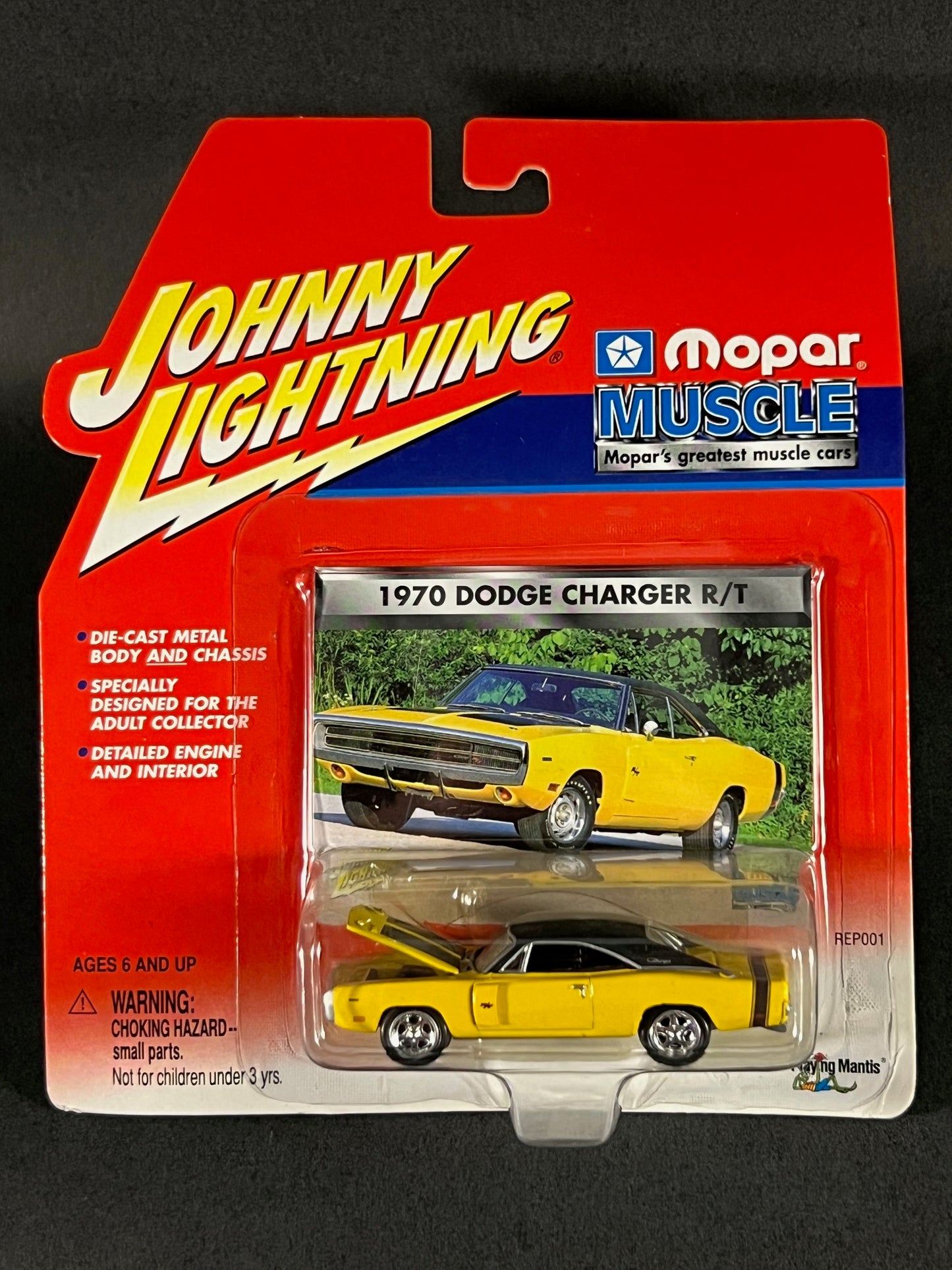2002 Johnny Lightning Mopar Muscle 1970 Dodge Charger R/T, Yellow