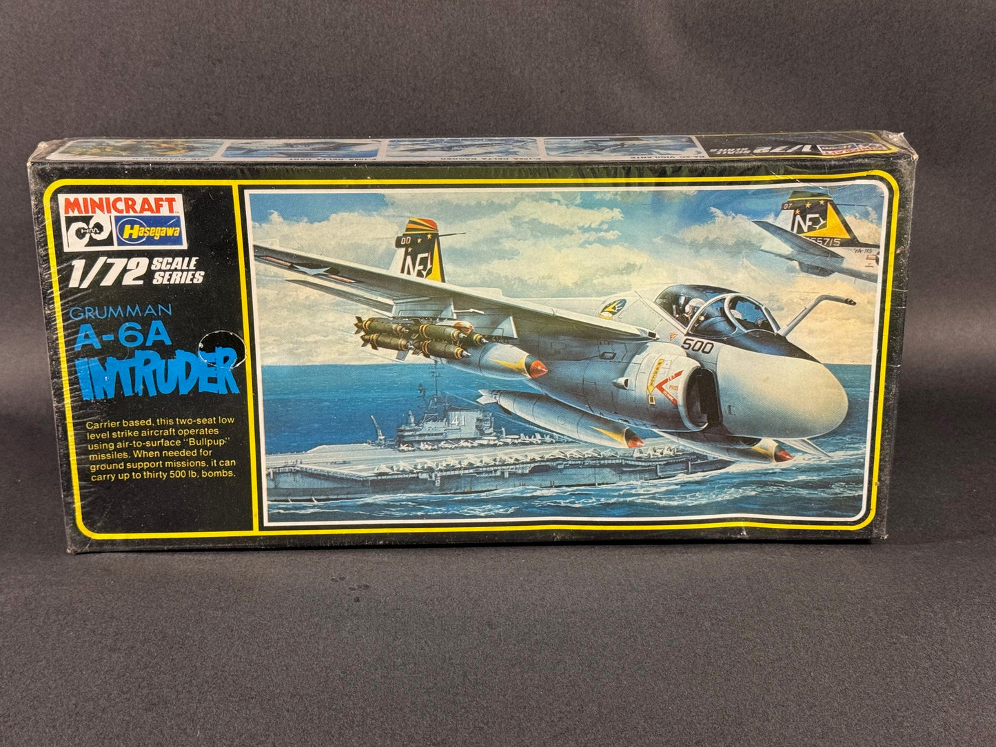 1978 MiniCraft Hasegawa Model Kit 023 1:72 Scale Grumman A-6A Intruder