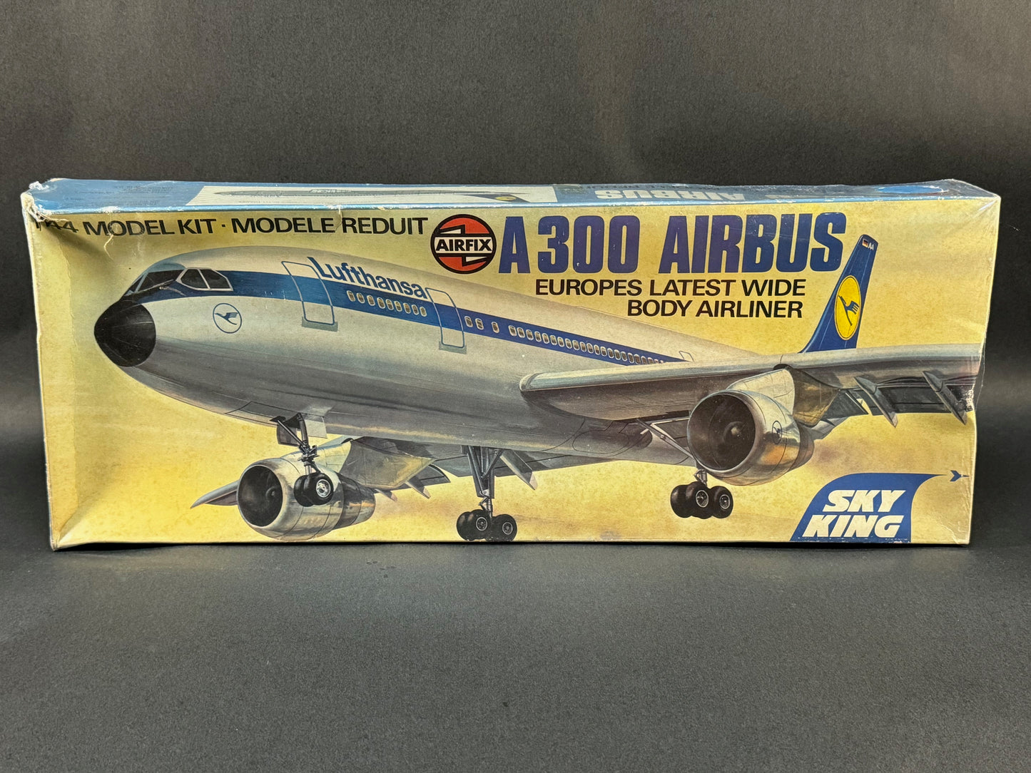 Airfix Model Kit 06176-4 1:144 Scale A300 Airbus