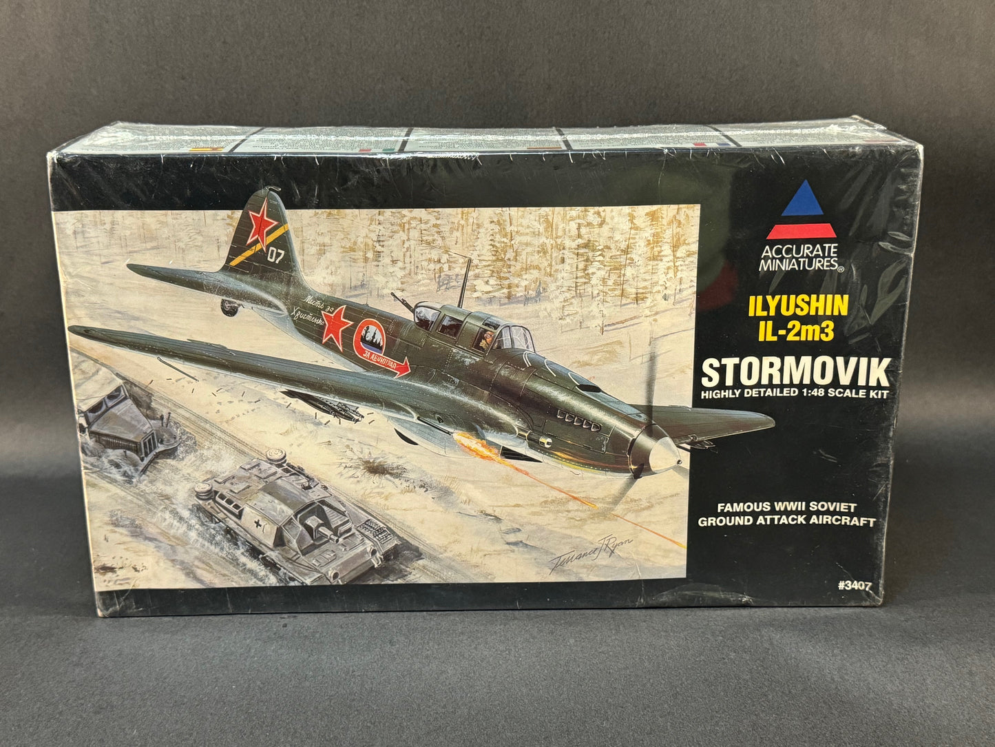 Accurate Miniatures Model Kit 3407 1:48 Scale Ilyushin IL-2m3 Stormovik