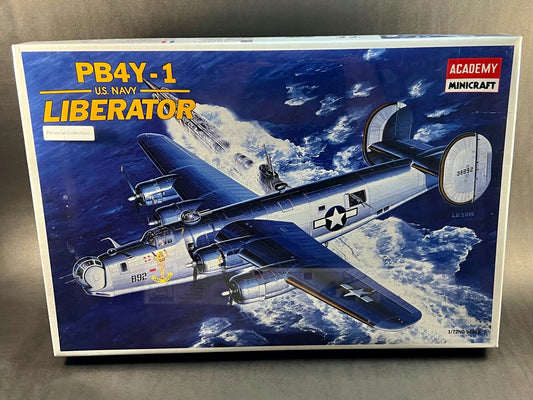 Academy MiniCraft Model Kit 2114 1:72 Scale PB4Y-1 US Navy Liberator