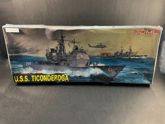 DML Model Kit 1003 1:350 Scale USS Ticonderoga