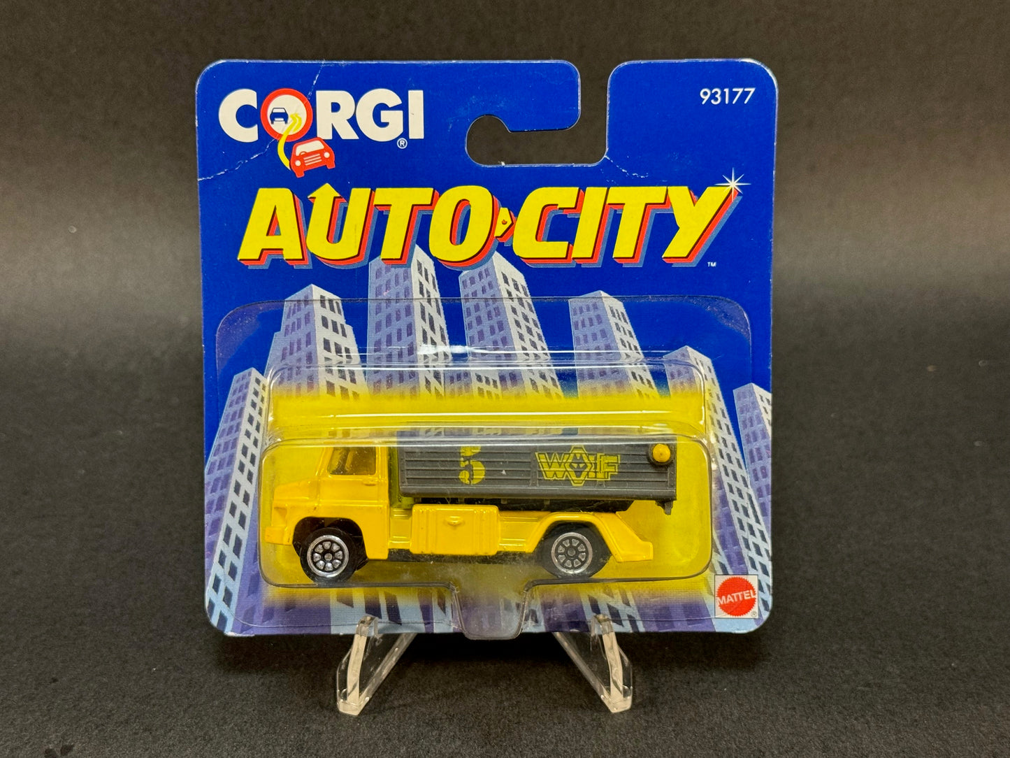 1993 Corgi Auto-City 93177 Wolf Dump Truck 5, Yellow