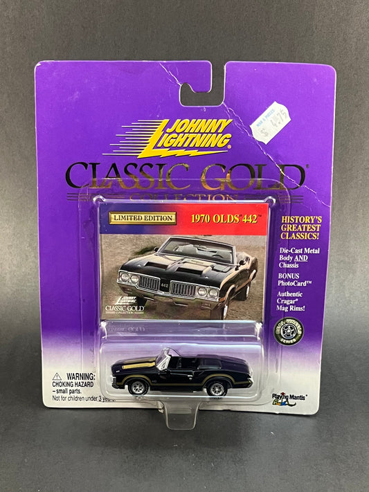 Johnny Lightning Classic Gold 1970 Olds 442 Black 1:64