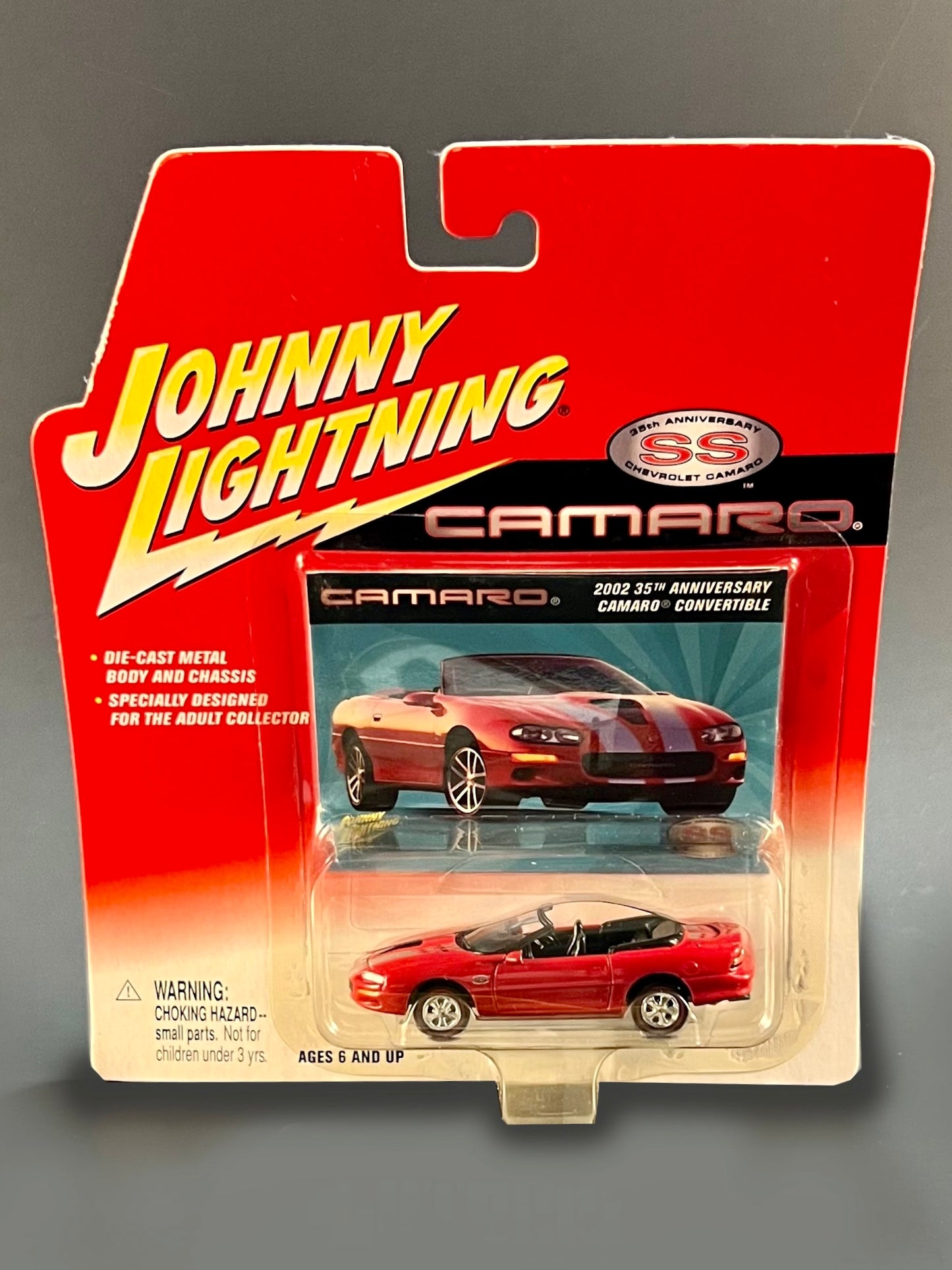 Johnny Lightning 35th Anniversary Camaro 2002 Camaro Convertible Red 1:64