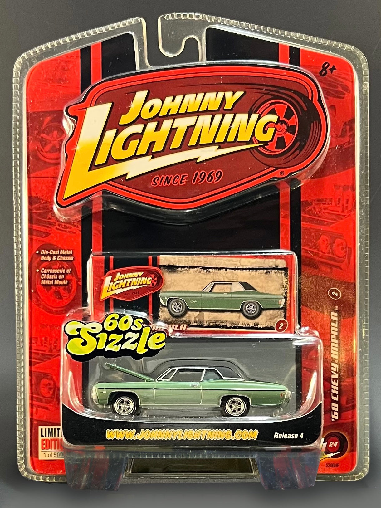 Johnny Lightning Limited Edition 60's Sizzle '68 Chevy Impala Green