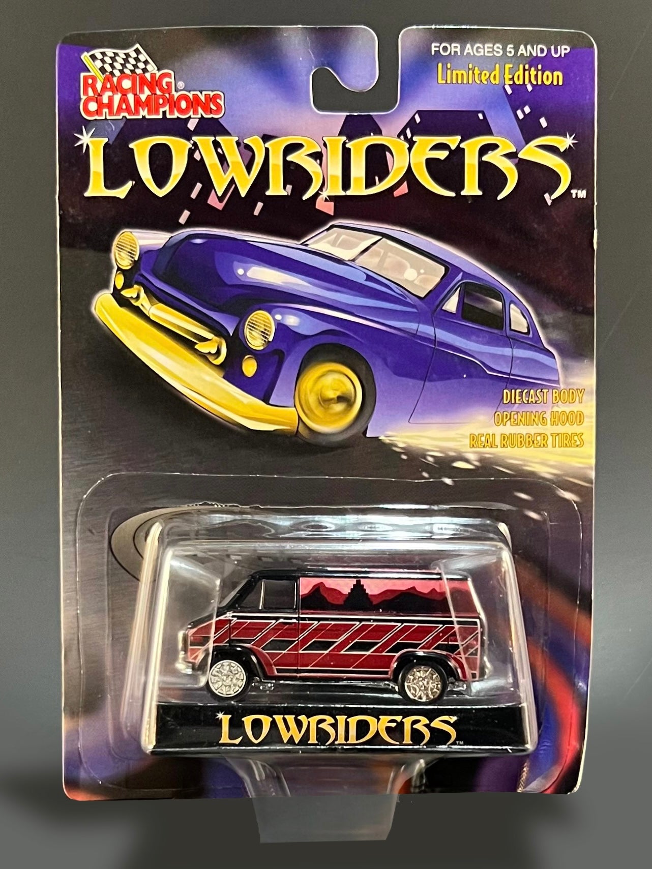 Racing Champions Lowriders '75 Chevy Van