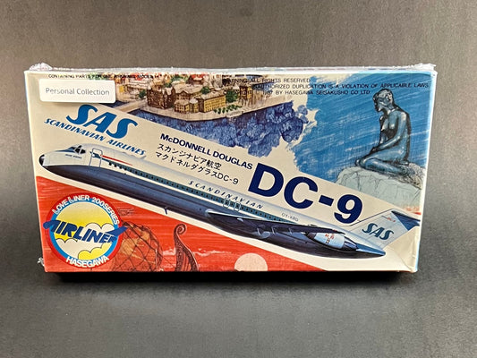 Hasegawa Model Kit La5 1:200 Scale Love Liner Series SAS McDonnell Douglas DC-9