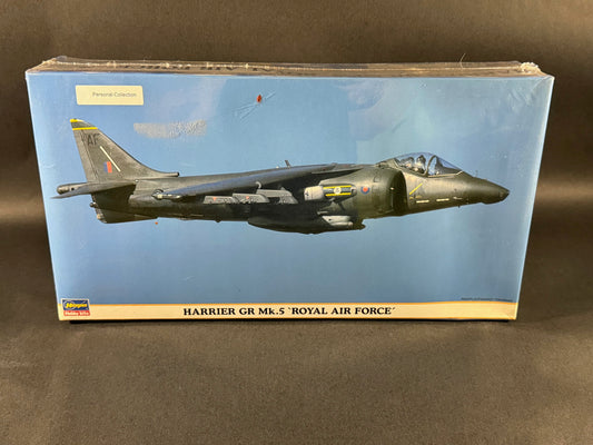 Hasegawa Model Kit 09585 1:48 Scale Harrier GR Mk.5 'Royal Air Force'