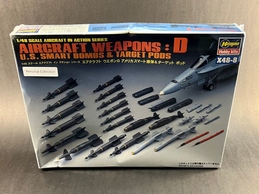 Hasegawa Model Kit X48-8 1:48 Scale Aircraft Weapons: D US Smart Bombs & Target Pods