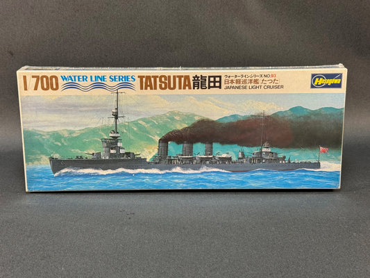 Hasegawa Model Kit 093 1:700 Scale Light Cruiser Tatsuta