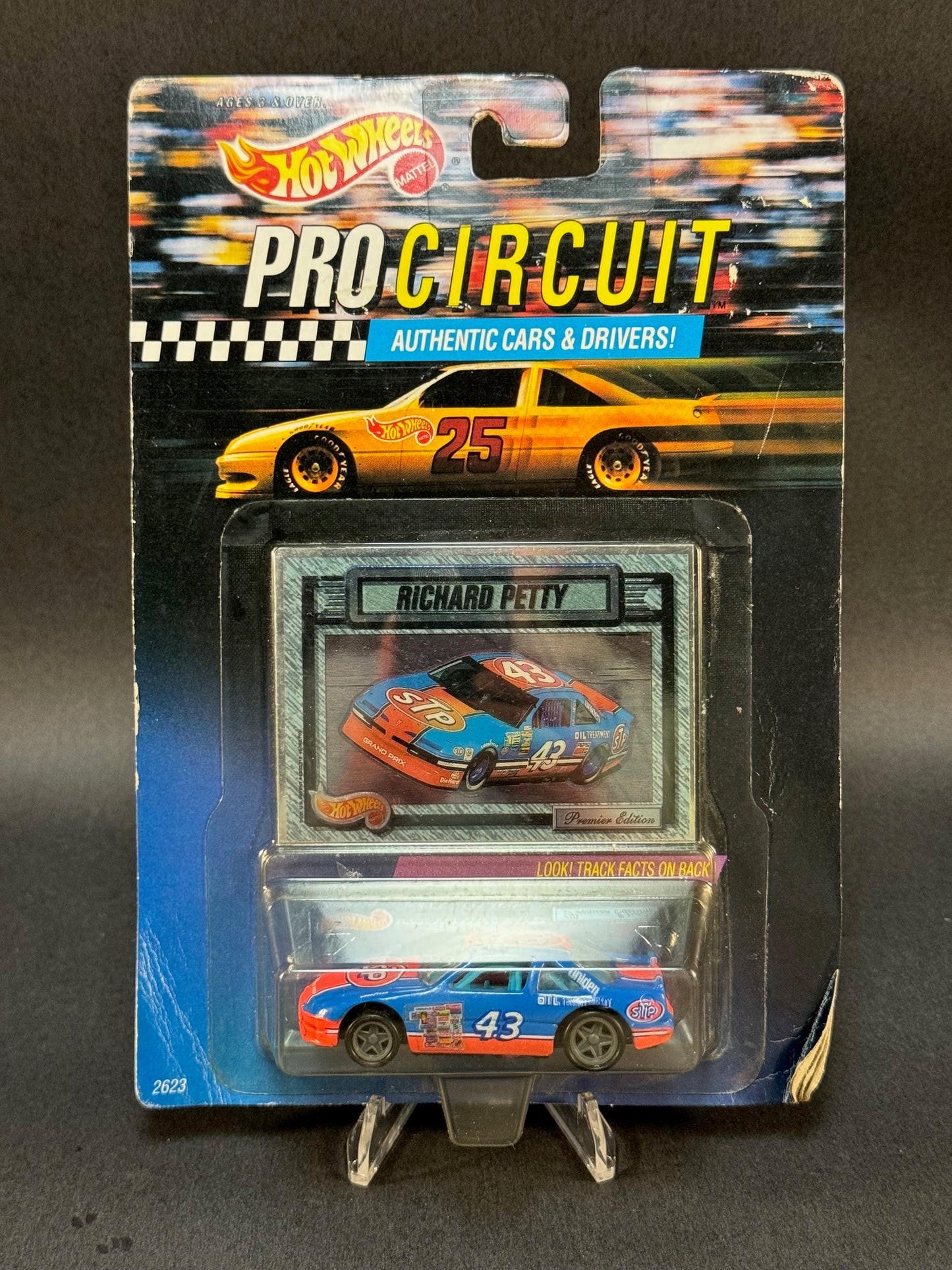 1992 Hot Wheels Pro Circuit NASCAR STP 43 Richard Petty, Blue