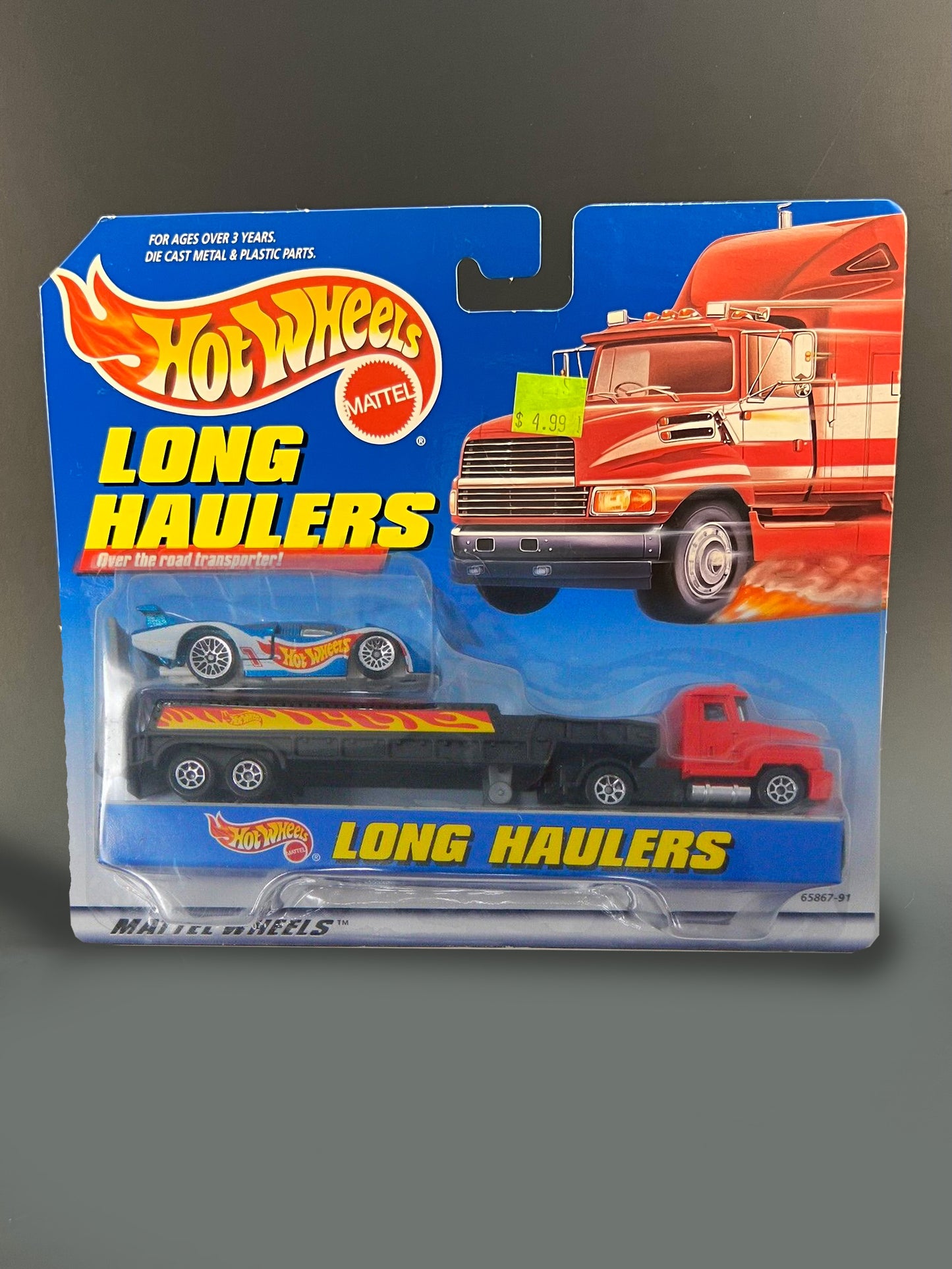 Hot Wheels Long Haulers Semi Truck & Trailer with Blue Chevy Car Red Cab