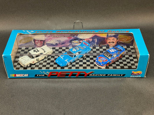 1997 Hot Wheels Collectibles The Petty Racing Family Three Generations 3 Car Set