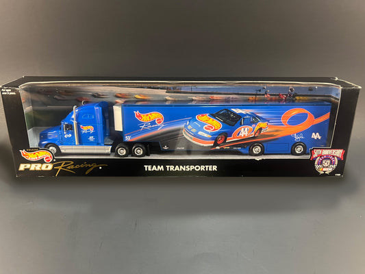 Team Hot Wheels Pro Racing Team Transporter Kyle Petty 44