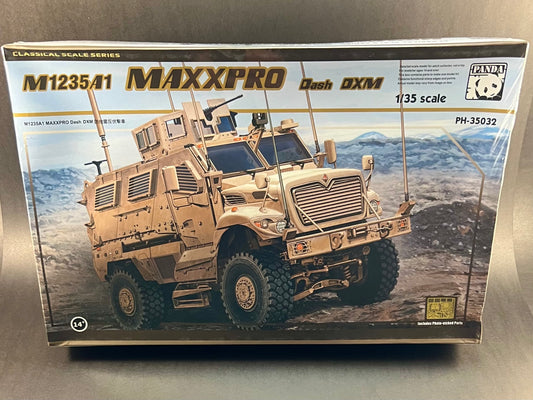 Panda Model Kit PH-35032 1:35 Scale M1235A1 MaxxPro Dash DXM